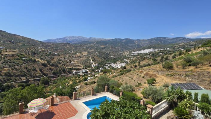 Image No.43-5 Bed Villa for sale