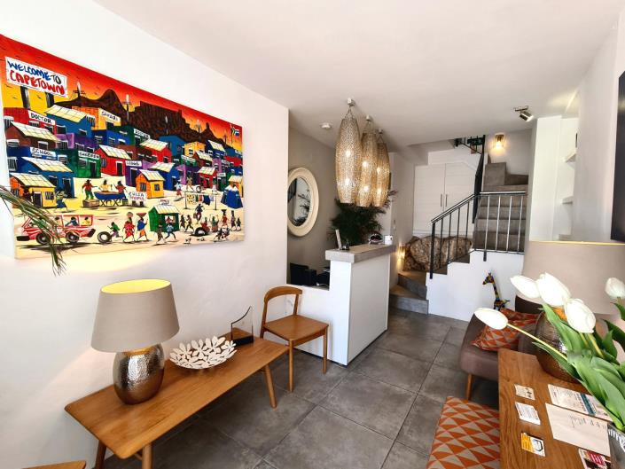 Image No.9-5 Bed Commercial for sale