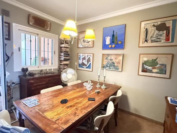 Image No.9-3 Bed Townhouse for sale