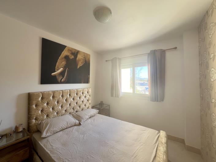 Image No.11-4 Bed Villa / Detached for sale