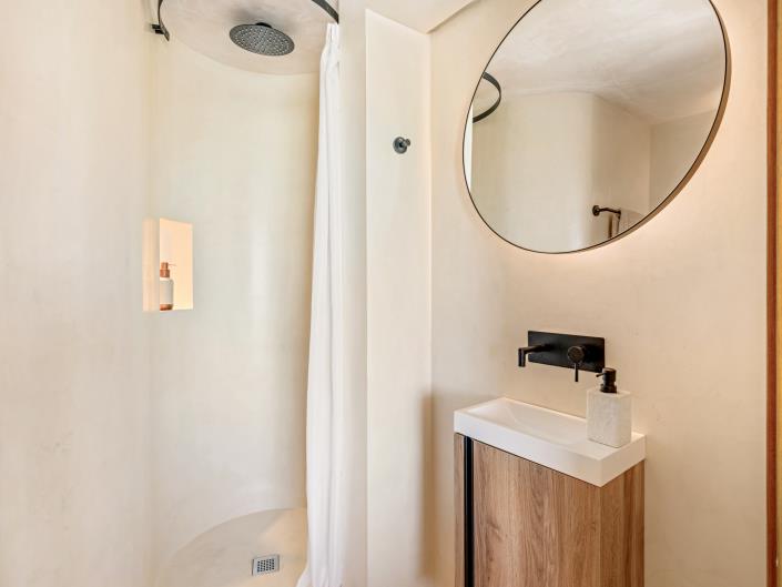 Image No.8-6 Bed Villa / Detached for sale