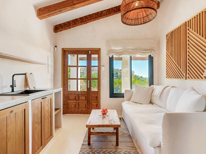 Image No.31-6 Bed Villa / Detached for sale