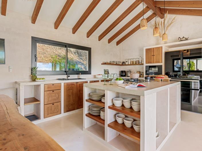 Image No.38-6 Bed Villa / Detached for sale