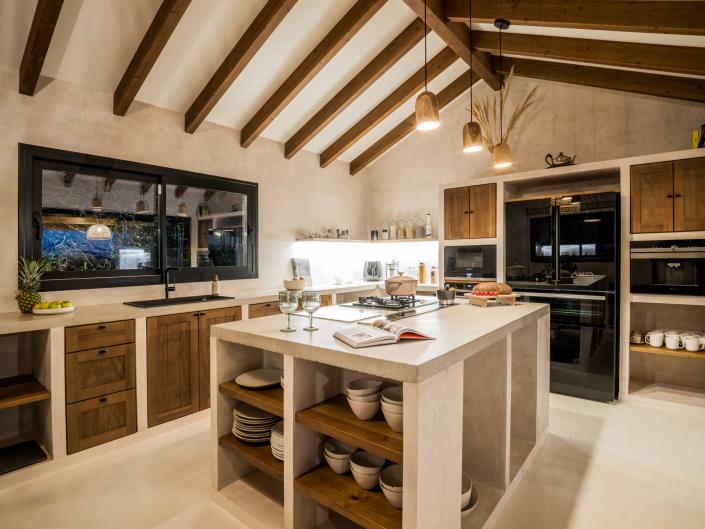 Image No.51-6 Bed Villa / Detached for sale