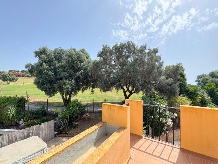 Image No.11-3 Bed Townhouse for sale