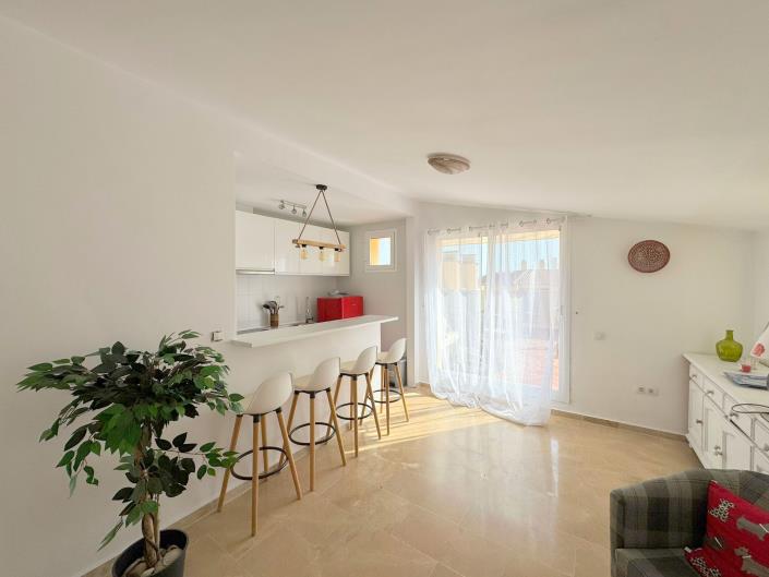 Image No.8-2 Bed Apartment for sale