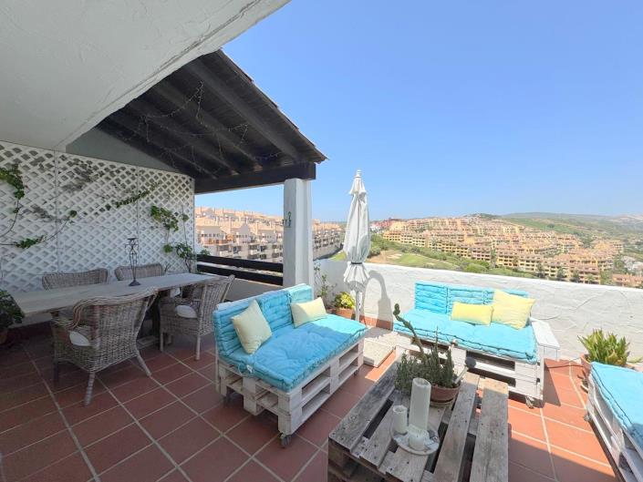 Image No.4-2 Bed Apartment for sale