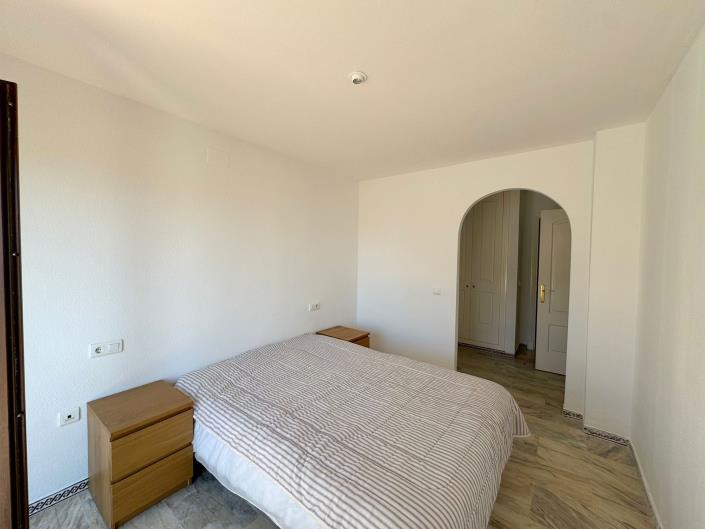 Image No.7-4 Bed Townhouse for sale