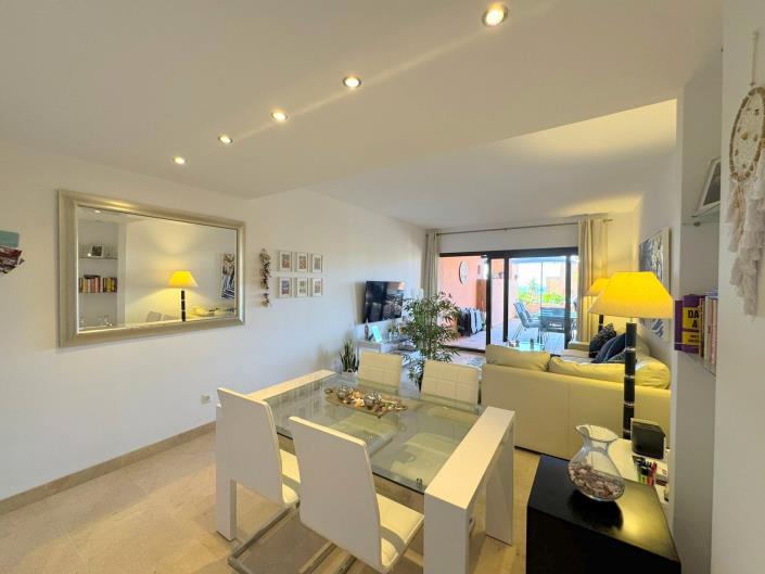 Image No.2-Appartement de 2 chambres à vendre à La Duquesa