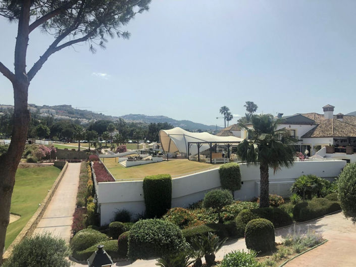 Image No.18-5 Bed Property for sale