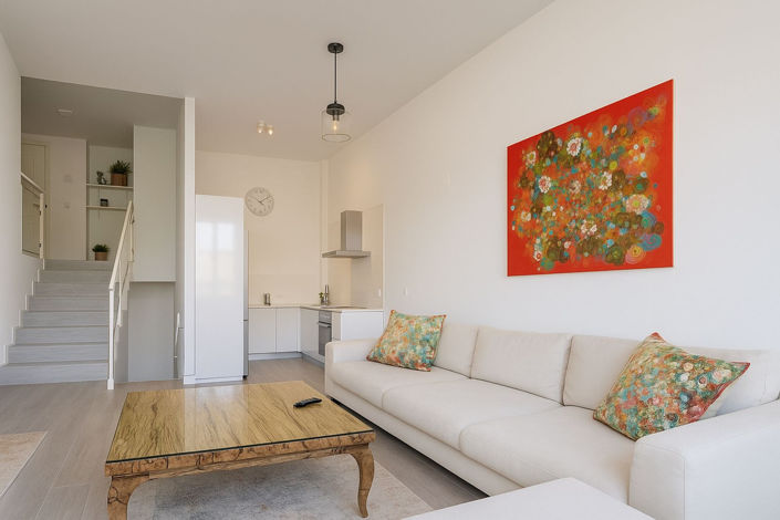 Image No.4-3 Bed Property for sale