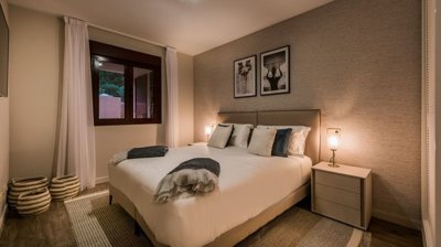 15-e65d437abef3cdae9b514eeeb695a8b9