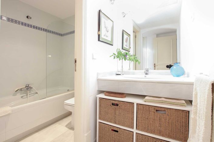 Image No.15-2 Bed Apartment for sale