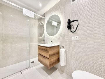 15-e65d437abef3cdae9b514eeeb695a8b9