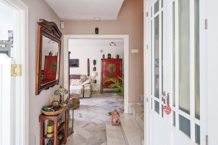 Image No.7-3 Bed House for sale