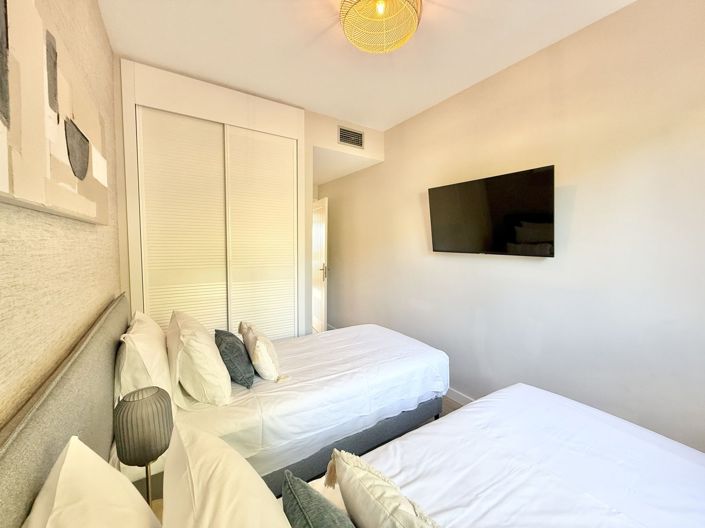 Image No.15-2 Bed Apartment for sale