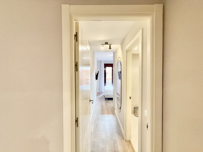 Image No.12-2 Bed Apartment for sale