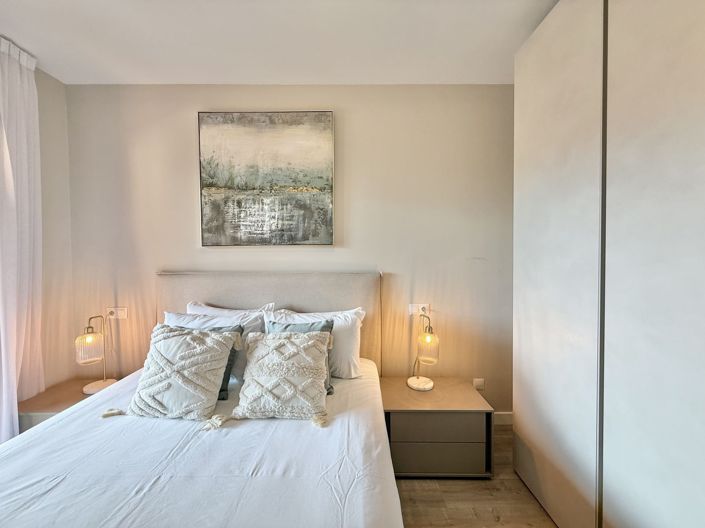 Image No.13-2 Bed Apartment for sale