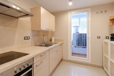 9-ba0c67ecbb388dd113c14271dae4c6a3