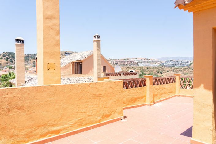 Image No.13-3 Bed House for sale