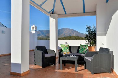 11-4d8aa6e612c0d8ce985b634e45aeea7a