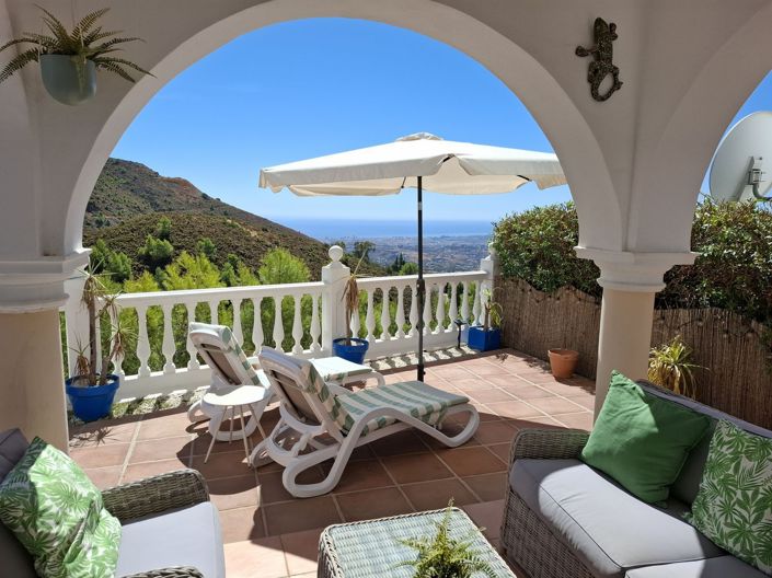 Image No.5-2 Bed Townhouse for sale