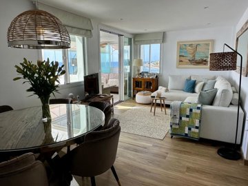 8-486e0113f924038db3f76992aac3bb44