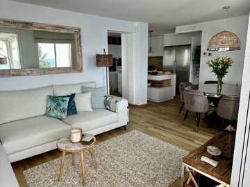 14-53d6c5e1565b8c19faf7091edaa35fd0