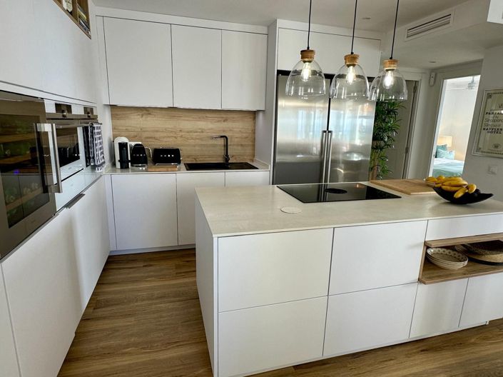 Image No.8-2 Bed Apartment for sale