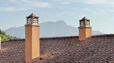 10-75bef5f12e72a6d65f05a48dacffbe42