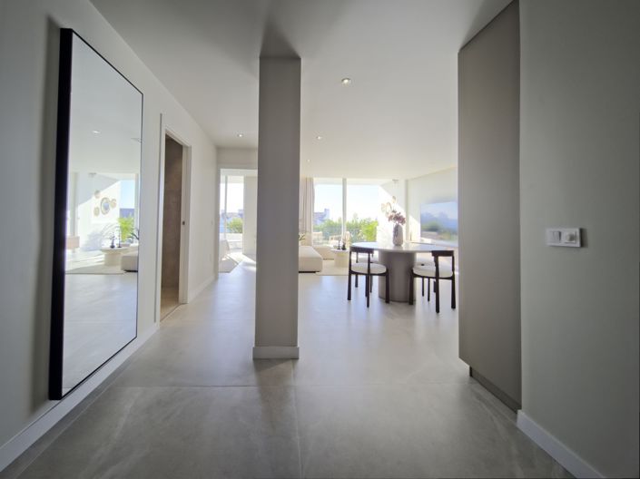 Image No.10-3 Bed Apartment for sale