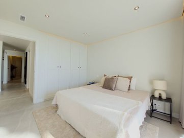 12-9d2414e6554ff283a7dbb3894364f2bd