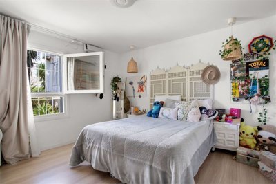 10-75bef5f12e72a6d65f05a48dacffbe42