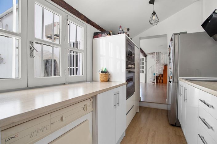 Image No.14-2 Bed Townhouse for sale