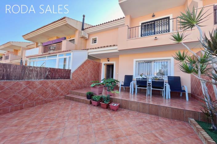 Image No.2-3 Bed Chalet for sale