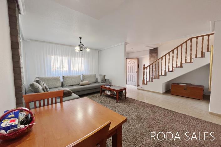 Image No.8-3 Bed Chalet for sale