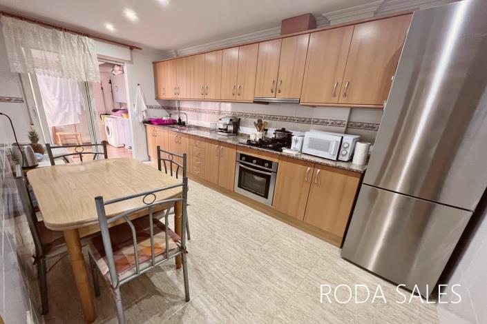 Image No.17-3 Bed Chalet for sale