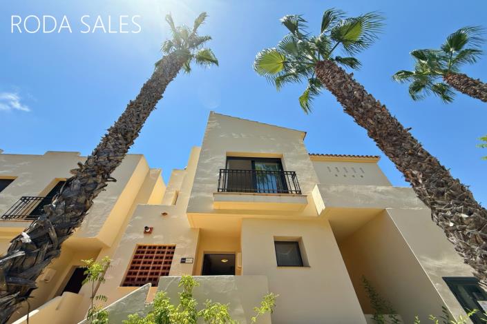 Image No.2-2 Bed Townhouse for sale