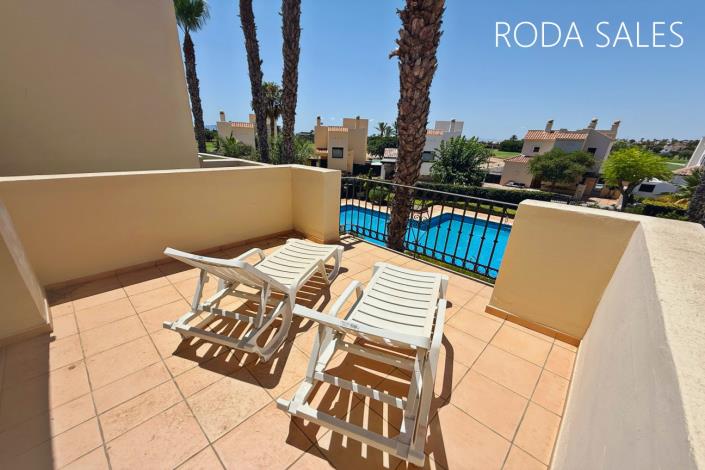 Image No.26-2 Bed Townhouse for sale