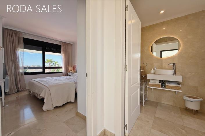 Image No.35-2 Bed Duplex for sale