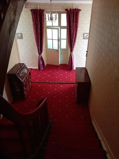 Image No.17-9 Bed Chateaux for sale