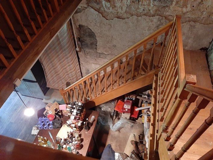 Image No.24-9 Bed Chateaux for sale