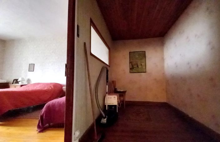 Image No.15-2 Bed House for sale