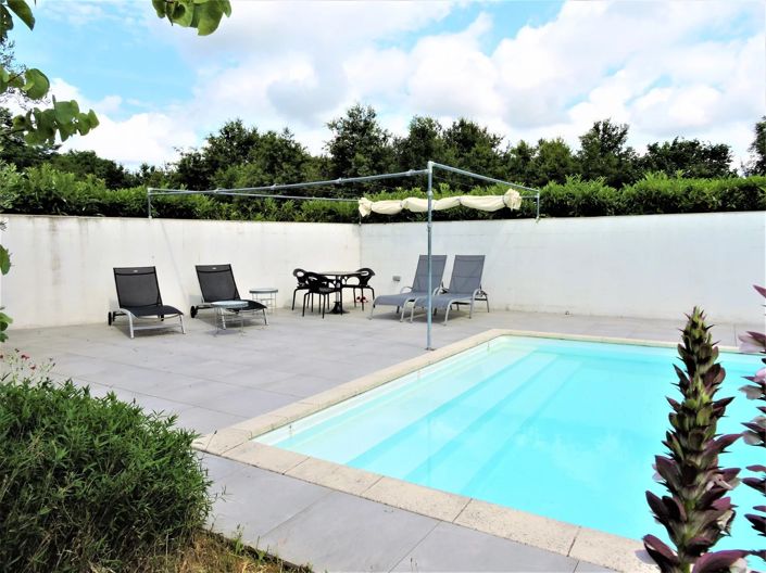 Image No.8-4 Bed Villa for sale