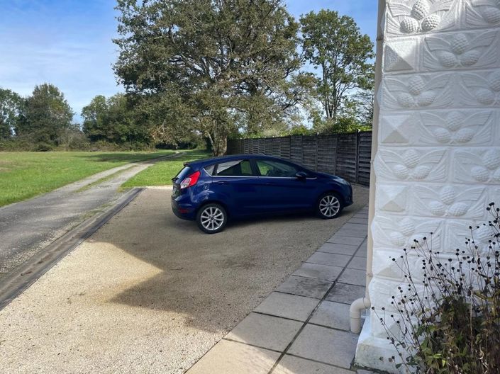 Image No.17-3 Bed House for sale