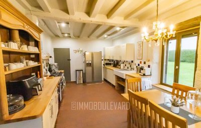 77f8d05e235e81a6eb37faabba21ceffe3615141fb135