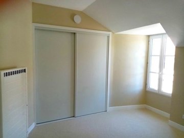 ea9372dc60497bc3728c5dfb9fdd8d71f803dc6ba7192