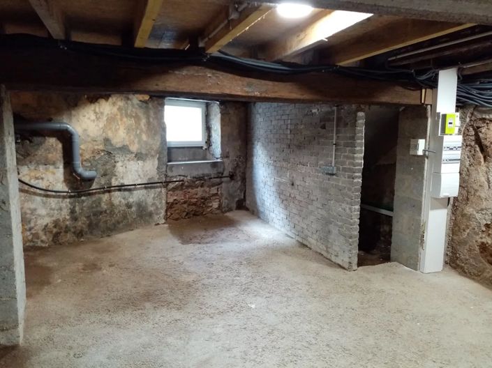 Image No.19-2 Bed House for sale