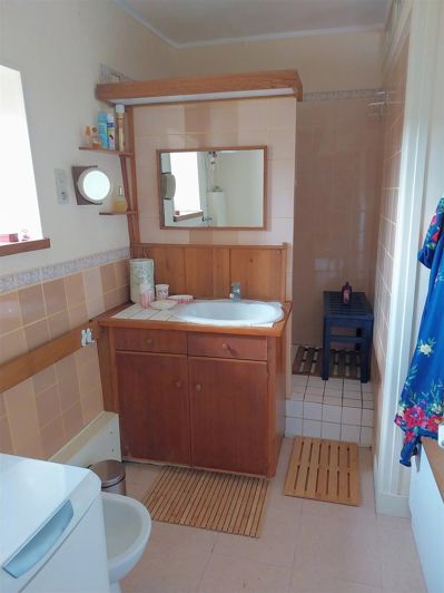 Image No.10-2 Bed House for sale