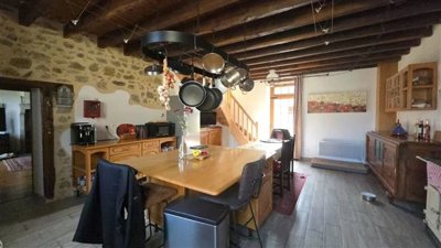 c588cfcdc9322ec3dc07c861f871dbb775999f60df813